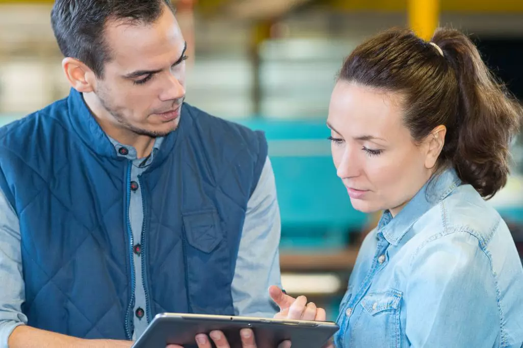 How to Calculate a Total Recordable Injury Frequency Formula